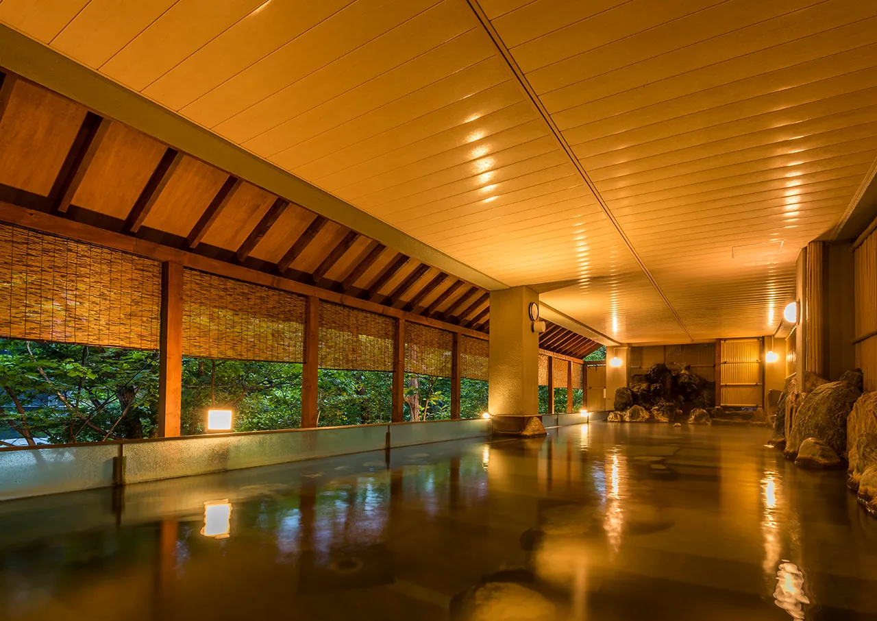 定山渓ビューホテル本館地下1・2F 湯酔郷／露天風呂
